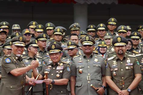 Pj Bupati Menghadiri Hut Satpol Pp Dan Satlinmas Tahun Tingkat