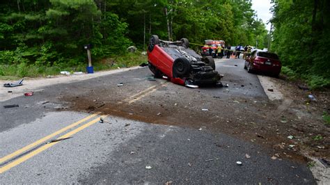 20-year-old Maine man dies after being severely injured in Casco crash