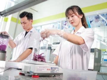 Ngành học dự báo HOT trong mùa tuyển sinh 2023 Sinh viên ra trường nhiều lựa chọn việc làm thu