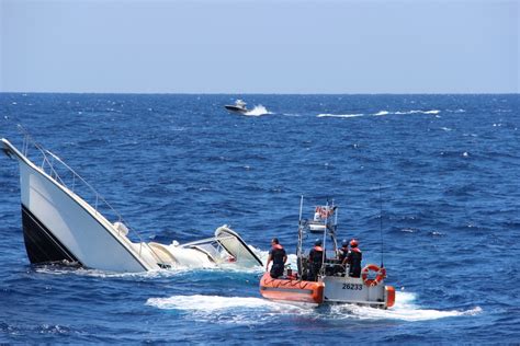 Dvids Images Coast Guard Good Samaritan Rescue People From