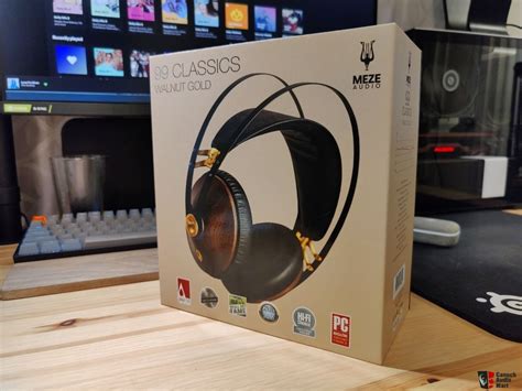 Meze 99 Classics Walnut Gold For Sale Canuck Audio Mart