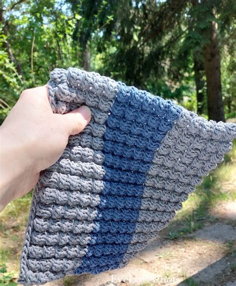 Bobble Stitch Hot Pad Crochet Pattern Review EyeLoveKnots
