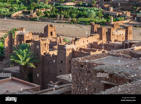 Ait Ben Haddou Es Una Ciudad Fortificada Banque De Photographies Et D