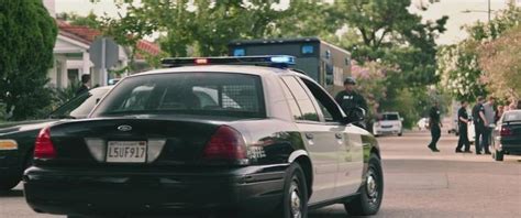 2004 Ford Crown Victoria Police Interceptor [p71] In Keanu