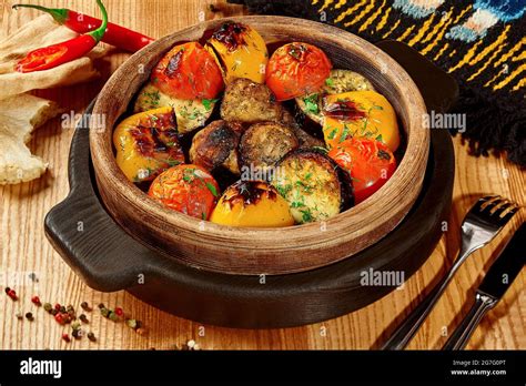 Baked In Tandoor Hi Res Stock Photography And Images Alamy