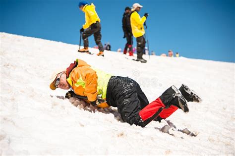 Aprendizaje Deslizarse Correctamente En Una Cuesta O Un Glaciar Con Un