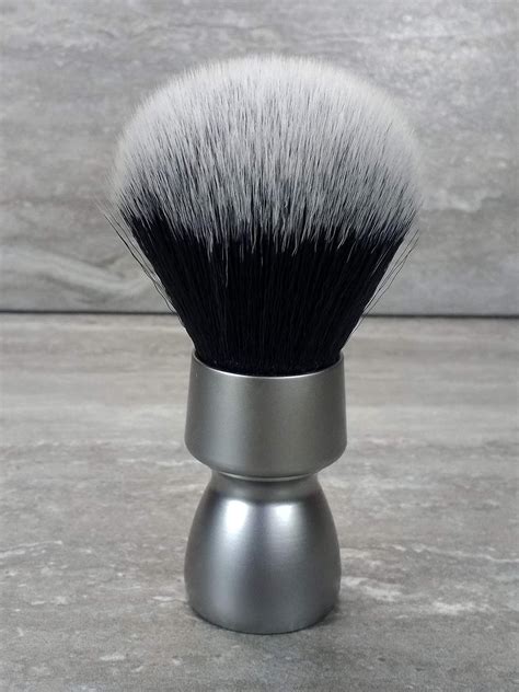 Yaqi Heavy Metal Handle Synthetic Hair Tuxedo Knot Shave Brush M