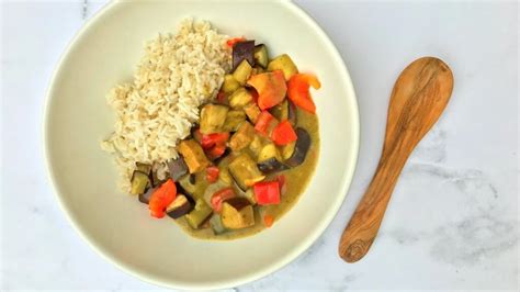 Vleesvervanger getest thai green curry SoFine De Hippe Vegetariër