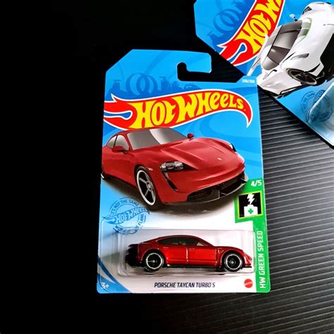 Xe mô hình Hot Wheels Porsche Taycan Turbo S HW Green Speed new Shopee Việt Nam