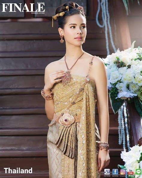 Yaya Urassaya In The Thai Traditional Costume 🇹🇭