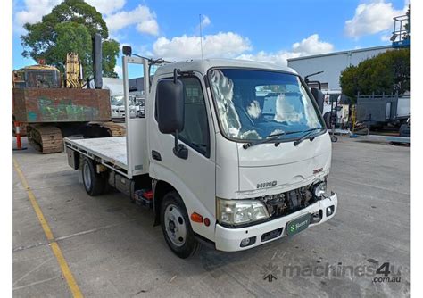 Buy Used Hino Hino Hybrid Tray Truck Tray Truck In