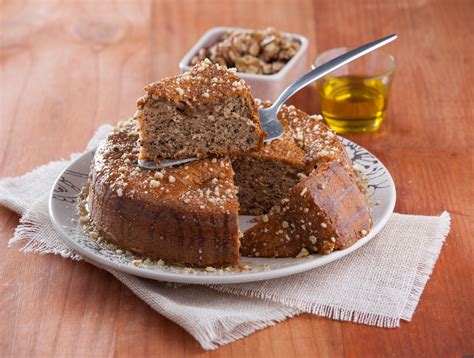 Receita Deliciosa De Bolo De Azeite E Mel Canela E Nozes