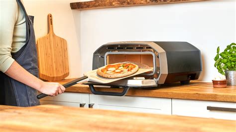 Ooni Volt 12 Pizza Oven Review Sensational Electric Pizza Oven For