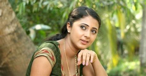 Tamil Actress Kanika Latest Hot Stills Kanika Galleries HD Images