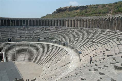 Aspendos Guide - TurkeyPortal.com