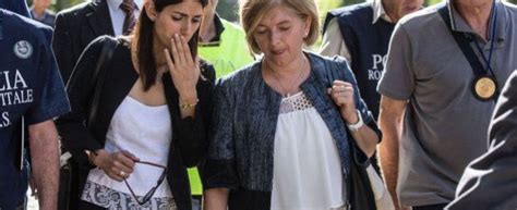 Le Quattro Domande Del Pd A Virginia Raggi Sul Caso Muraro M S