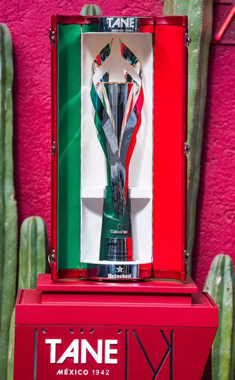 Así Lucen Los Trofeos Del Gran Premio De La Ciudad De México 2022