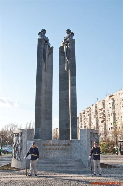 Monumentul Eroilor Militari Romani Cazuti La Datorie Monument To