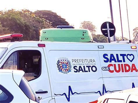 Morador De Rua Espancado Peda O De Madeira Por Ocupantes De Moto