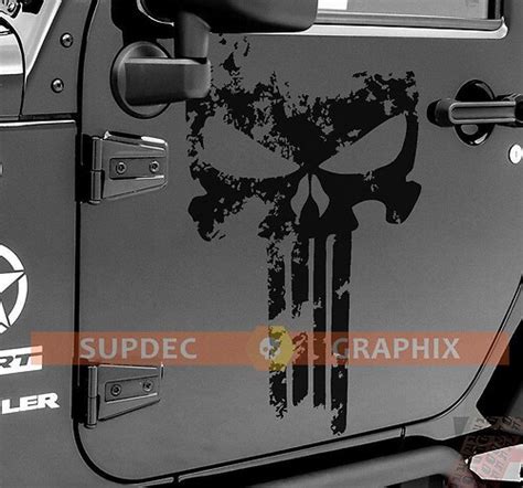 Jeep Wrangler Punisher Skull Pin Stripe Blackout Hood Decal