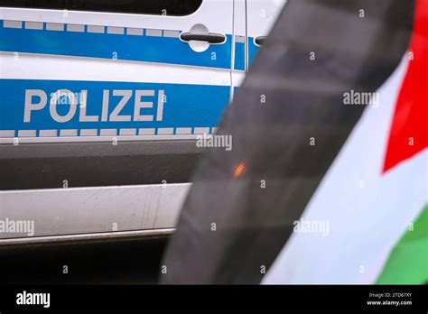 16 12 2023 Düsseldorf pro palästinensische Demonstration Polizei