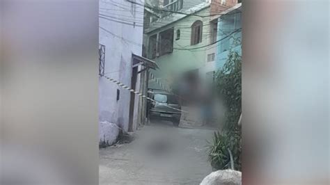 A Gazeta Homem Encontrado Morto Ap S Tiroteio No Bairro Da Penha