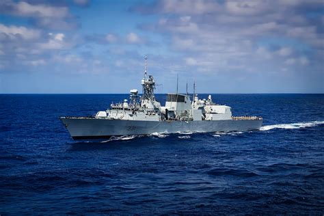 Canadian Navy Provokes China with Small Warship in Taiwan Strait