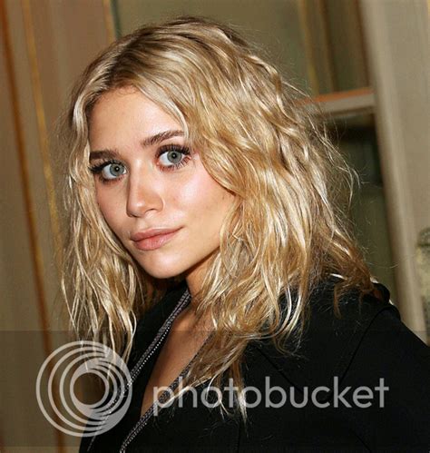 Olsens Anonymous Close Up Ashley Black Jacket Chain Necklace