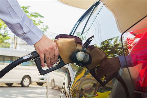 5 Consejos Para Ahorrar Combustible Mediante Una Conducción Eficiente Y Un Mantenimiento