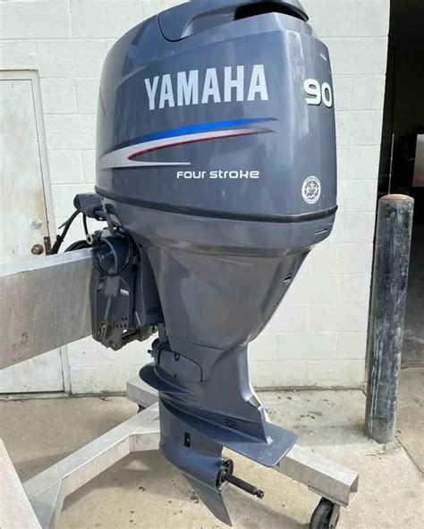 2004 Yamaha 90 HP 4 Stroke 20 Shaft Outboard Motor Alpha Marine