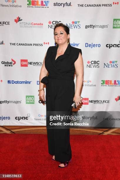 Hot Sexy Rosemary Barton Bikini Pics