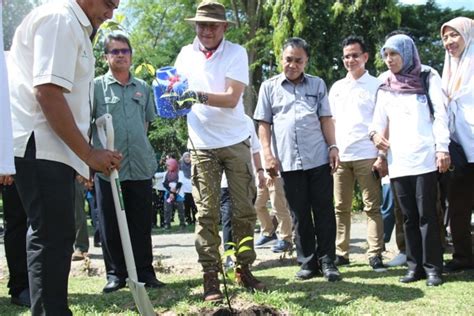 Majlis Perasmian Program Nbos M Voluntourism Plant A Tree Dan