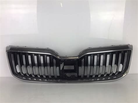 SKODA SUPERB III FL GRILL KARTKA ATRAPA PRZÓD 19 3V0853653G za 270 zł