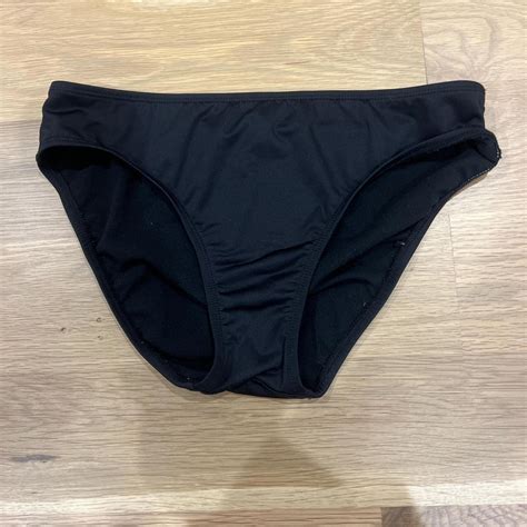 BASIC BLACK BIKINI BOTTOMS Barely Worn Good Depop