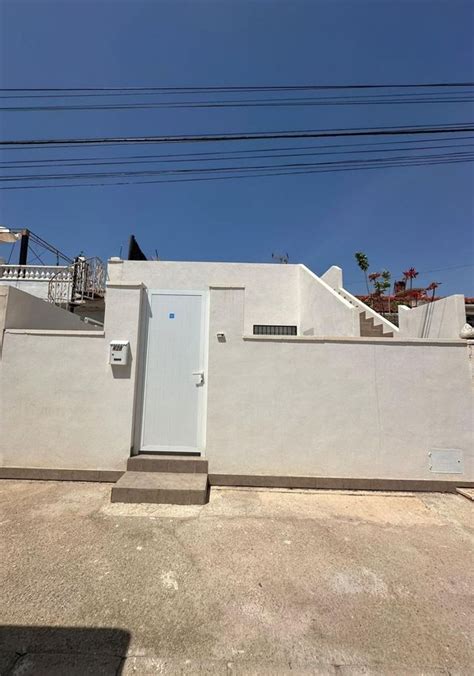 Chalet Adosado En Venta En Calle Eucalipto La Siesta El Salado