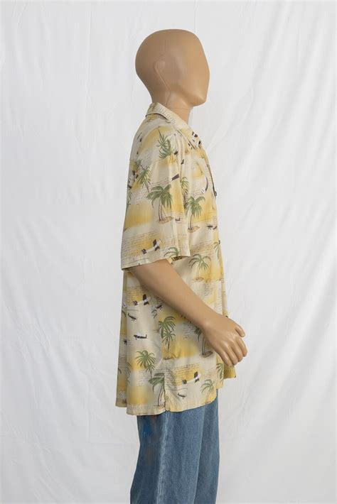 Cactus Black Label Hawaiian Floral Airplane Yellow Button Down Shirt