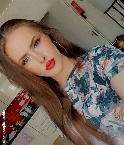 Nikki Harper Nikkijoe202 Nude OnlyFans Leaks Fappening FappeningBook