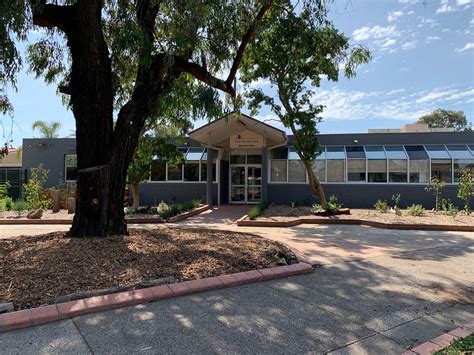 Home Fountain Gate Primary School