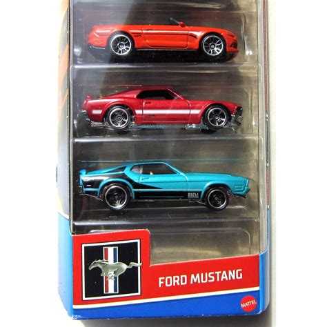 Set De Masinute Hot Wheels Ford Mustang Diverse Modele Scara EMAG Ro