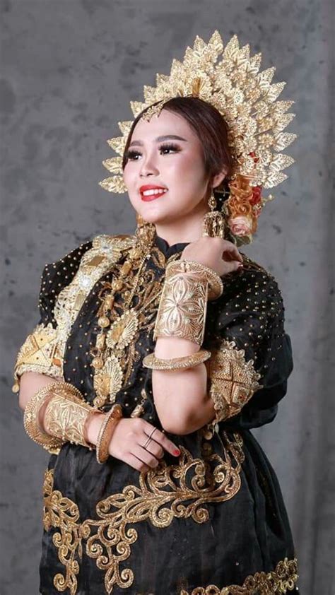 Baju Pengantin Bugis Modern Desain Gaun Pengantin Dan Kondangan