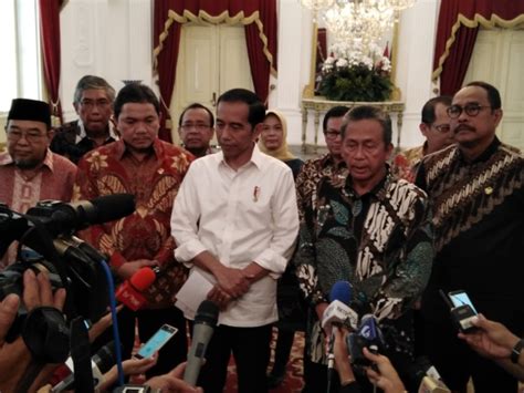 Jokowi Imam Nahrawi Mengundurkan Diri Dari Menpora Okezone Nasional