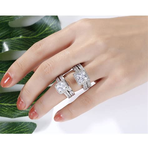 Jeulia Conjunto De Anillos Con Doble Halo De Talla Princesa En Plata De