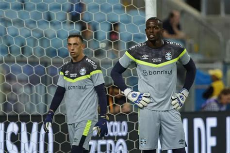 Grêmio tem disputa aberta no gol Grupo A Hora