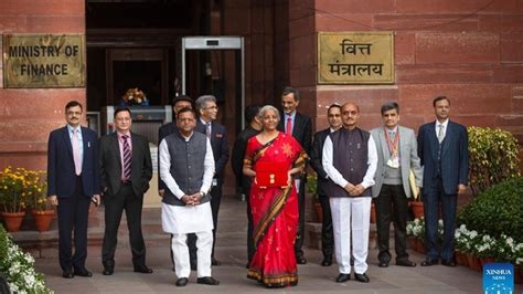 The Impact of the New Income Tax Regime on Middle-Class Households 