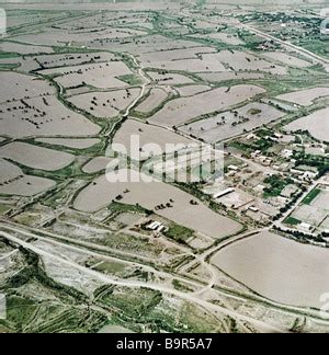 Karakum Canal Stock Photo: 23025486 - Alamy