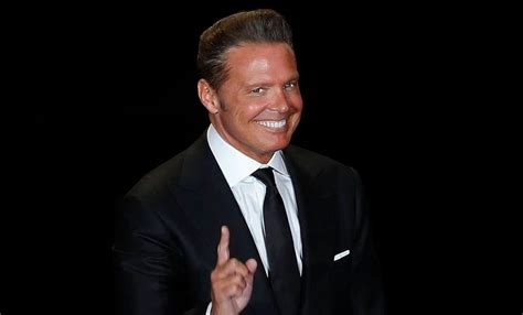 Luis Miguel el Sol de México donará 10 millones de pesos para