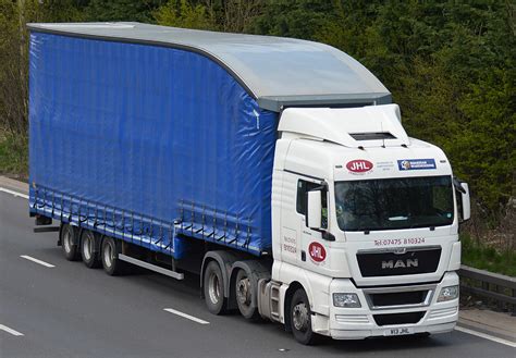 JHL Transport V13JHL M1 Brockhall 07 04 2021 Harry S On The Road