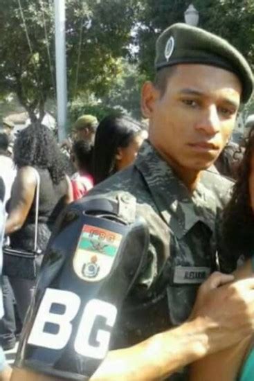 Emilce Nunes São Francisco de Itabapoana RJ Soldado do Exército é