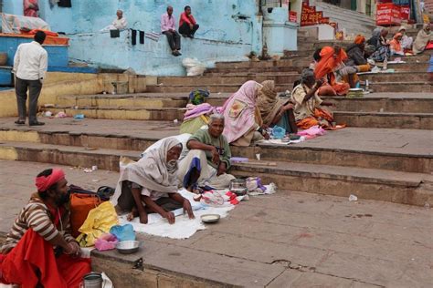 Hostile Architecture in India: Literally Fighting Poverty - RTF ...