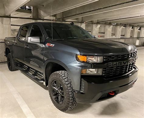 2021 chevy silverado trail boss shadow gray metallic - neva-luecht